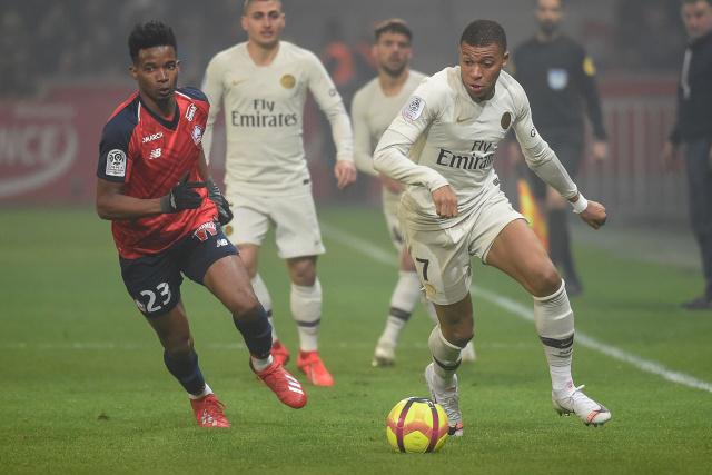 冯莱重返上海男篮 与费雷尔成新赛季外援搭档