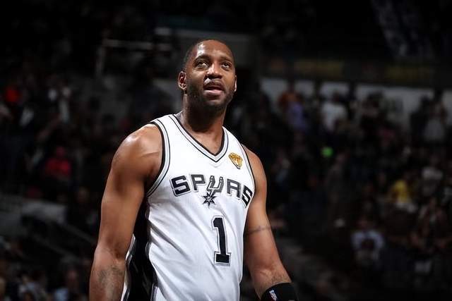 谁最像年轻时的你？ 梅西：只选一人肯定是亚马尔