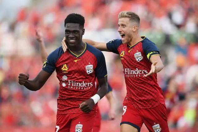 陈国豪CBA首秀20+10杨瀚森13+10 北控力克青岛